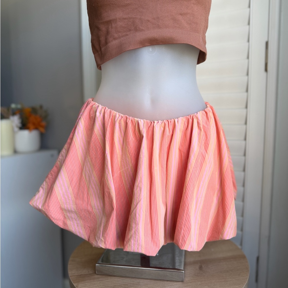 Kimchi Blue Striped Bubble Skort tagged size Extra Small